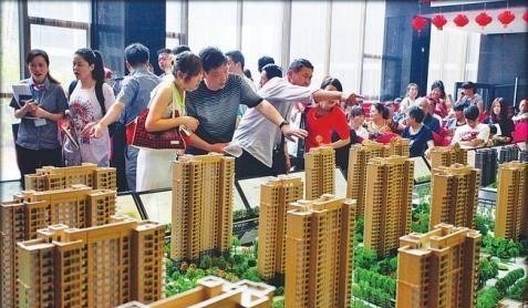 期限|房贷是年限长好，还是短好？银行工作人员：大多数人都选错了