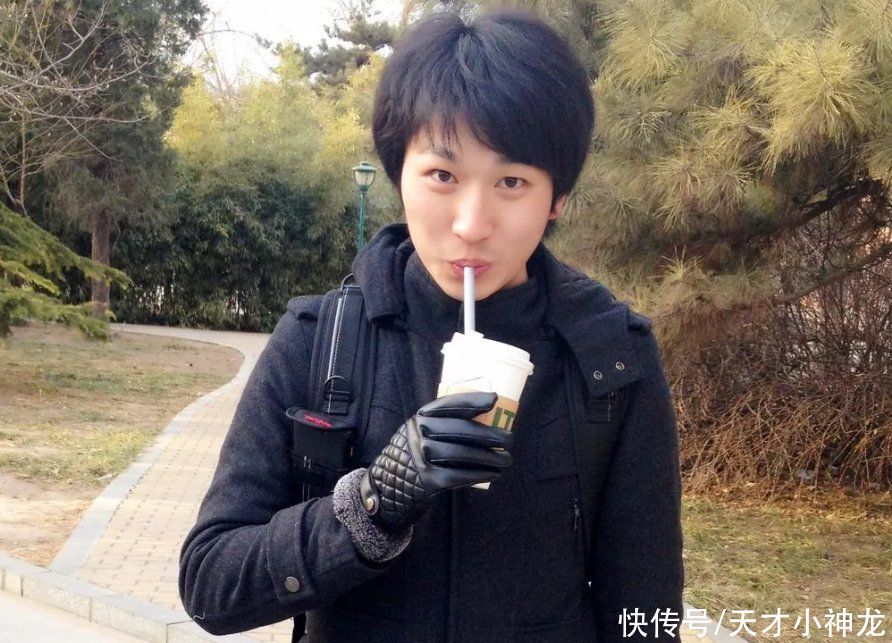 《奇葩说》辩手储殷翻车了？被曝卖假书，遭最强大脑郑才千打假