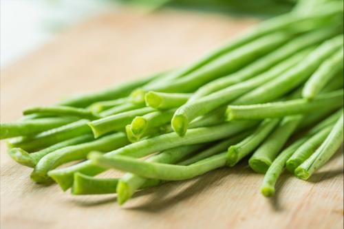 炒豆角|炒豆角，不要焯水或者过油，下锅前多做1步，豆角翠绿爽口不发黑