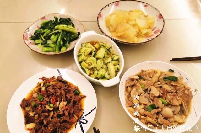 一家三口的晚餐，连第2天的便当都有了，顿顿吃光不浪费