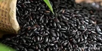 配上|黑米配上它,大肚子没了,气色好了!女人不想满脸皱纹,可以试试