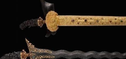 排行榜!三大绝世宝刀排行榜,中国有两把上榜,一刀能破30层甲