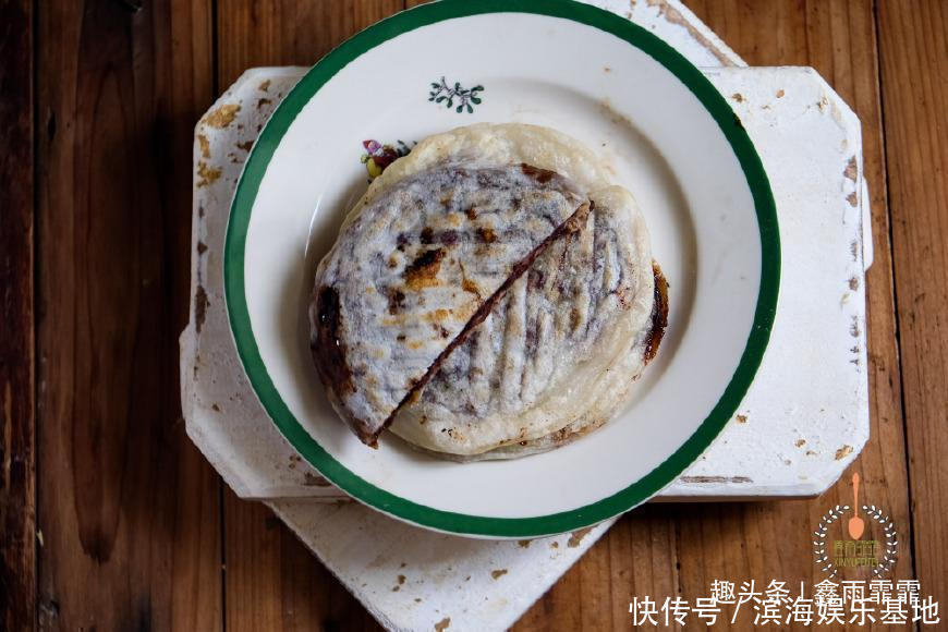 豆子|早餐饼不用面,不用包,一分钟一个,比馅饼简单,女人吃最养颜!