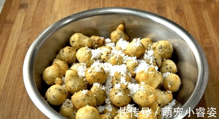 零食|谷雨时节,教你做糯米球,外脆里糯又香甜,当成零食,孩子的最爱