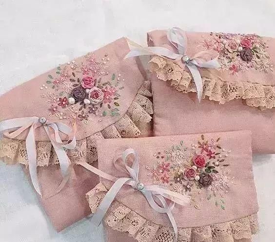 旧物改造旧衣服只能扔掉除了可以捐赠，还可以这么做隔壁小孩看到都抢着要