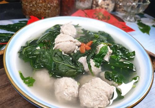 春季嘗鮮，記得要多吃這葉子，煮湯特別鮮，常吃對眼睛有好處