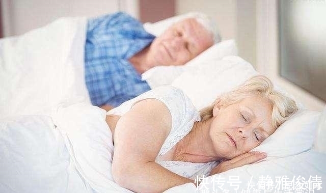 百岁老人|百岁老人长寿经：不是早睡，也不是运动，而是简单4个字！