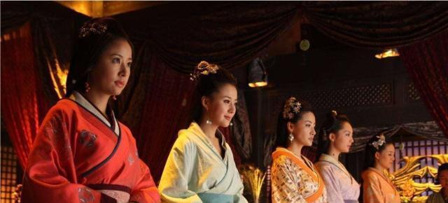 嘉靖|嘉靖皇帝有2个癖好，一个几乎让他被宫女杀死，一个现在很常见