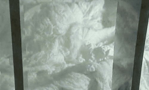 江小丧 丝袜为什么没有缝?连裤丝袜又是怎么把两只丝袜拼接到一起的?