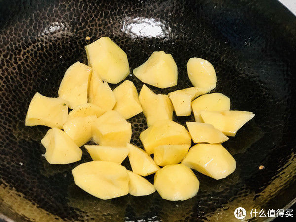 老爷子|夏天吃黄瓜、番茄不如它,每斤不到1元钱,营养丰富,老爷子爱吃