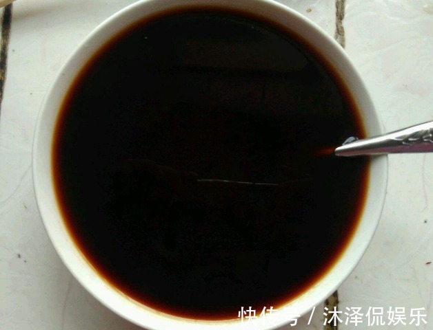 小小一颗蒜,竟是全家的保健“药”,每天来一瓣,保健效果佳