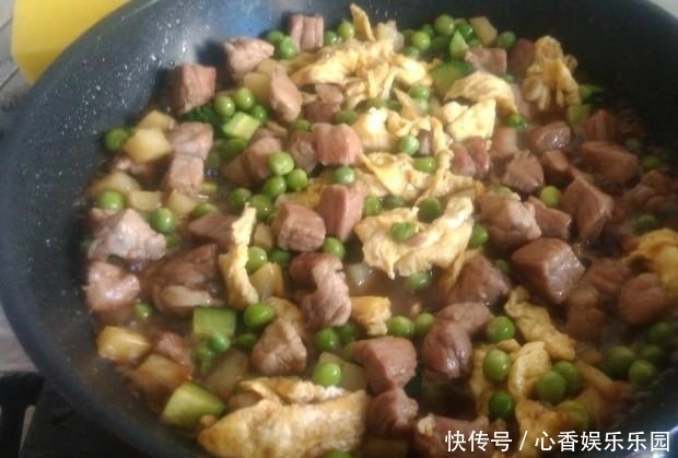  炒牛肉时，大厨都不用“淀粉”，只要加上它，牛肉嫩滑还不老