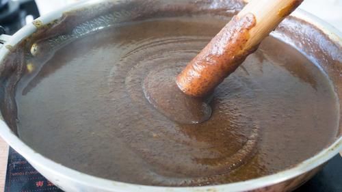 大碗|自制万能枣泥馅,不去皮不加糖,细腻又香甜,2斤红枣能做一大碗