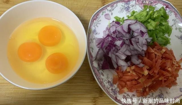 配菜|蛋炒饭先炒“鸡蛋”还是“米饭”,大厨都不对,这样做更好吃!