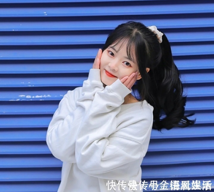 发际线 发型影响着你的颜值,日常的百搭发型值得尝试,简约又百搭