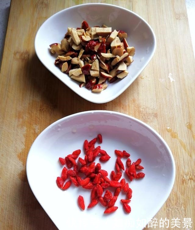 會保養的女人都愛喝它，每天一杯，睡眠好，皮膚紅潤氣色佳