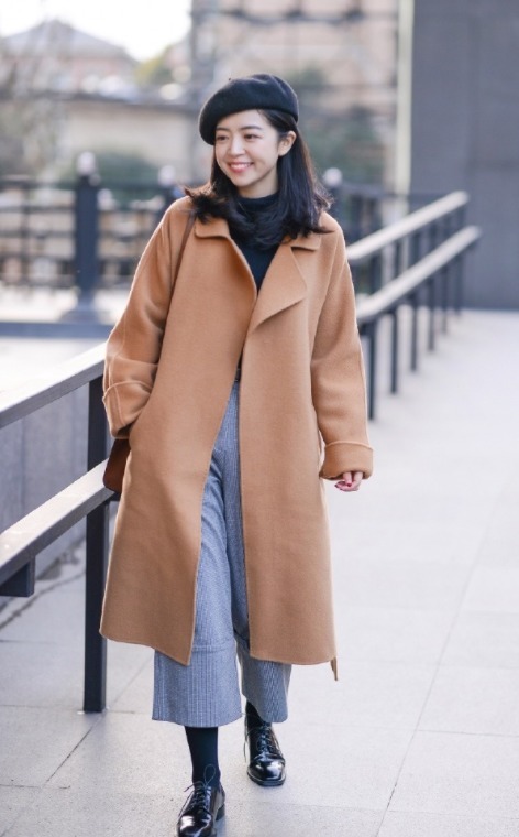 三木 论大衣穿搭我只服三木,这些搭配简洁利落又高级,优雅大气