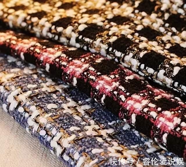 裙子|最近火了一种穿法叫:“小香风外套+裙子”,时髦高级还显瘦