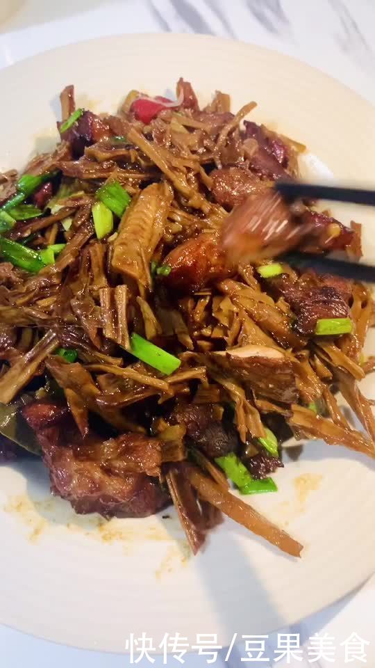 肥肉|外婆的味道：笋干炖肉