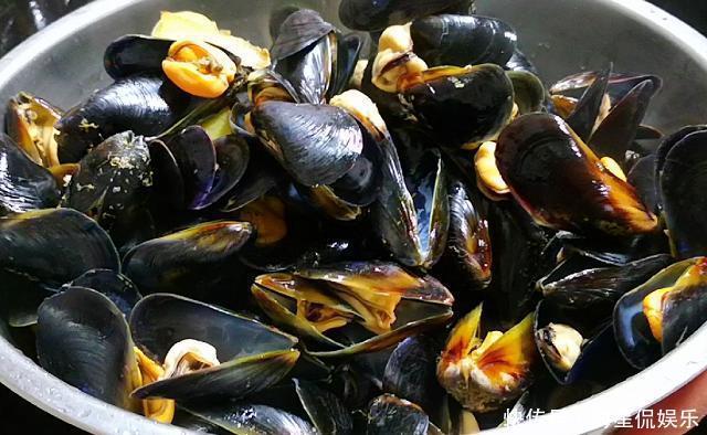 海鲜|海边人最爱吃4种海鲜,一般人不懂瞧不上,实则是“天下奇鲜”