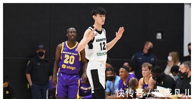 曾凡博|比张镇麟更强！中国男篮潜力锋线大爆发，周鹏要被放弃了！