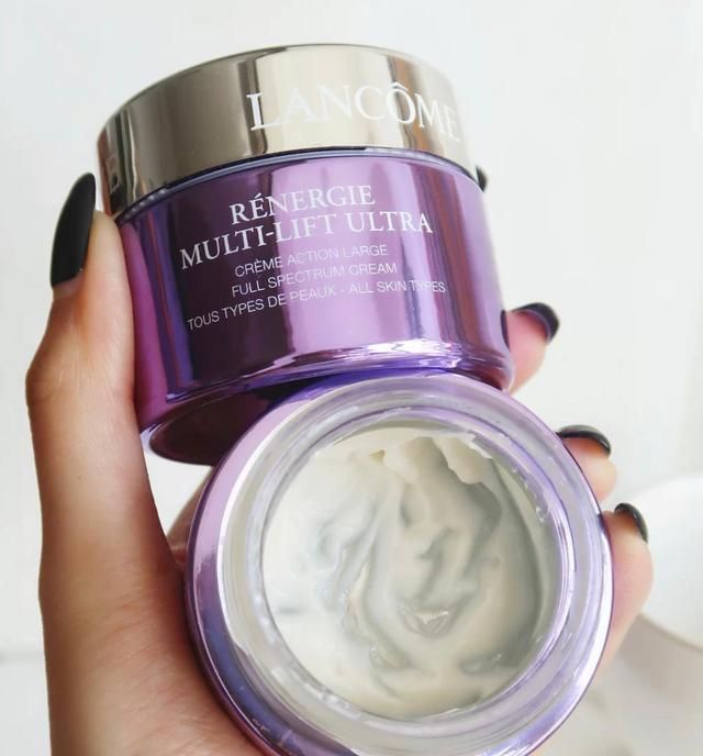 抗衰老|适合40岁女人的夏季面霜:兰蔻塑颜霜抗老清爽,欧莱雅滋润度高!