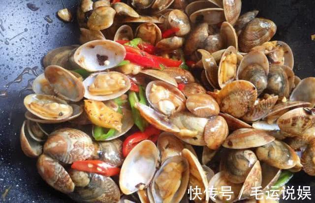焯水|炒“花甲”时到底焯不焯水，很多人没做对，难怪花甲又沙又不鲜