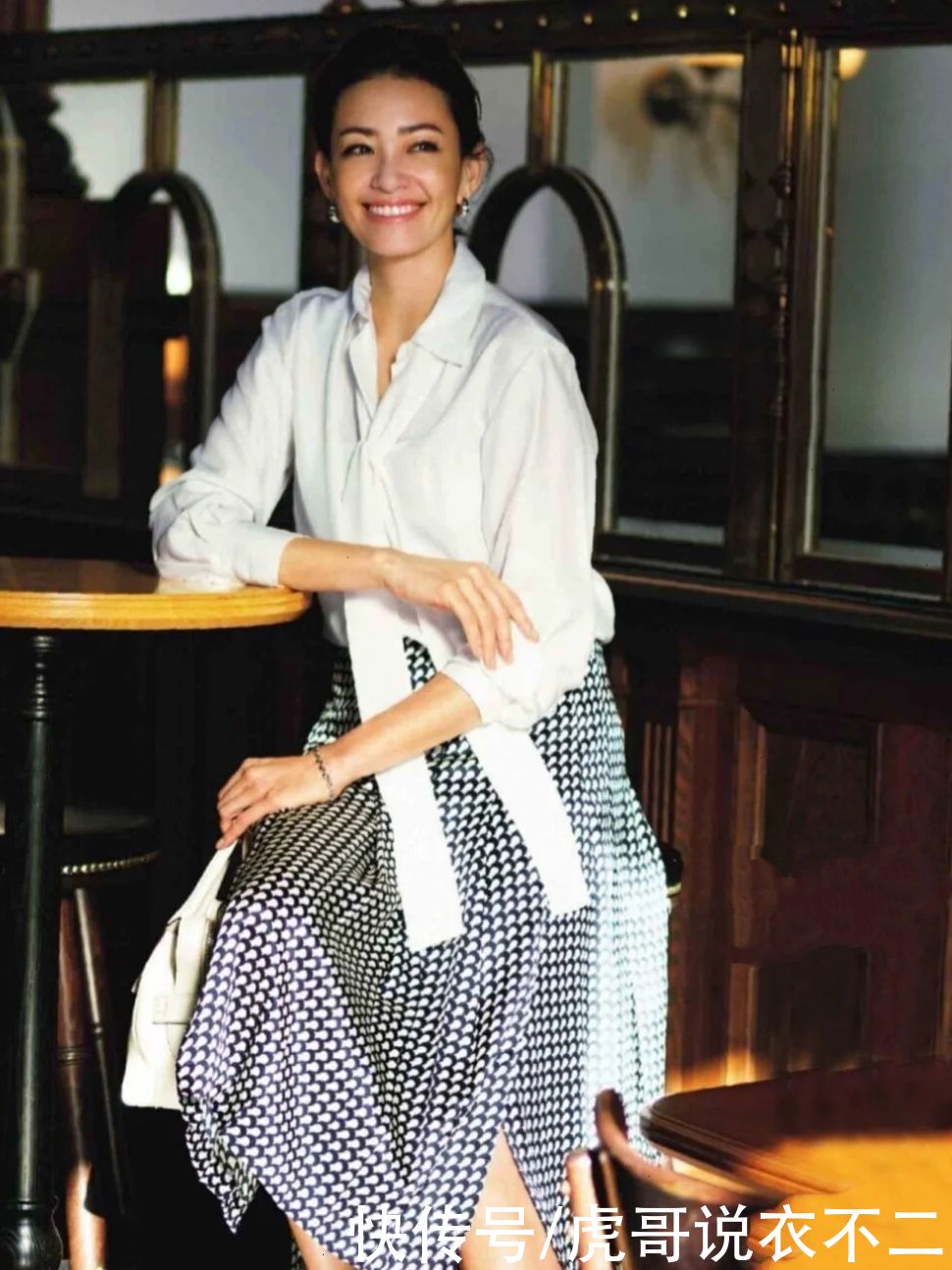 彩色系|一款单品多种搭法,夏季学日杂博主的搭配思路,让你变得更有魅力