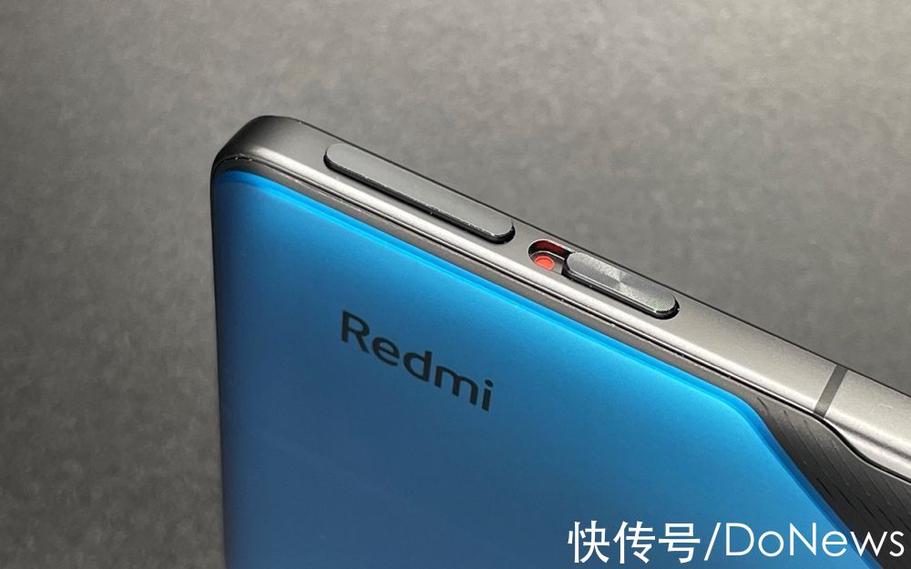 K50|颜值与性能兼备的“冷血旗舰”，Redmi K50 电竞版动手玩