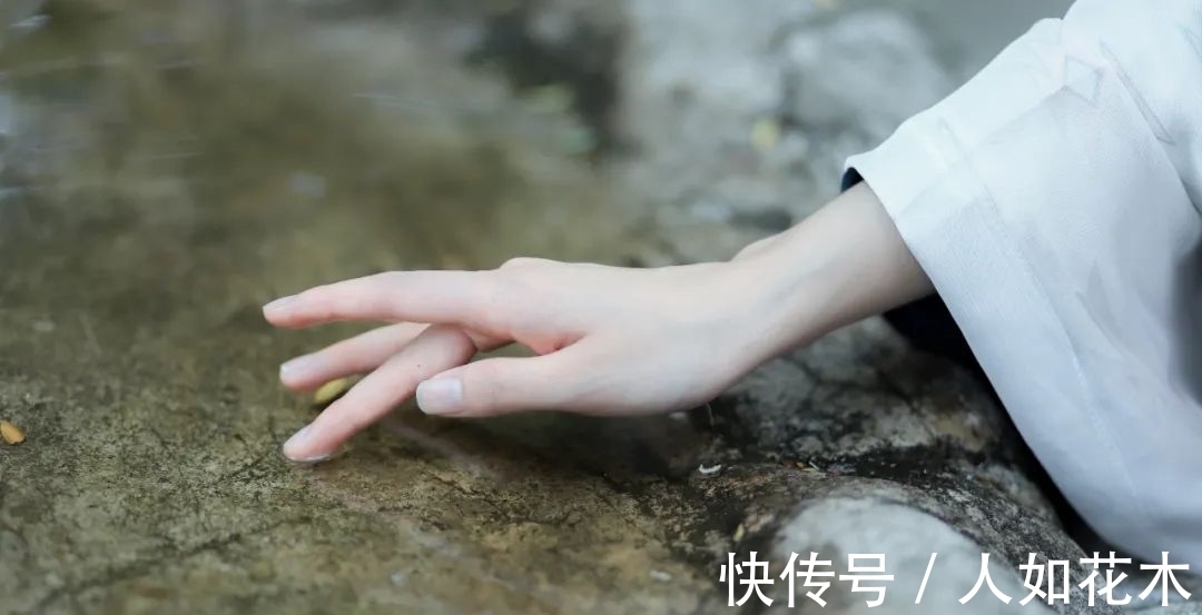 王雱@“弱水三千,我只取一瓢饮”,12首深情的古诗词,你最爱哪一首?