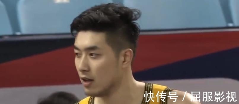 李禄瞳|李楠功亏一篑,山东男篮21个失误仍6分险胜,高诗岩关键三分