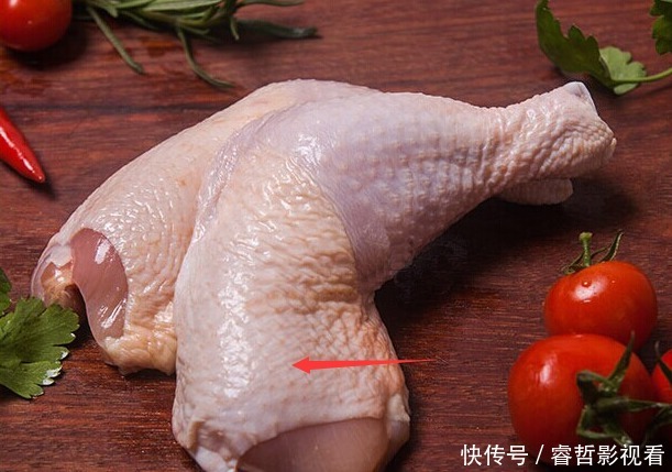 爱吃鸡肉的看看,4个部位没营养没好处,尽量别吃,但很多人爱吃