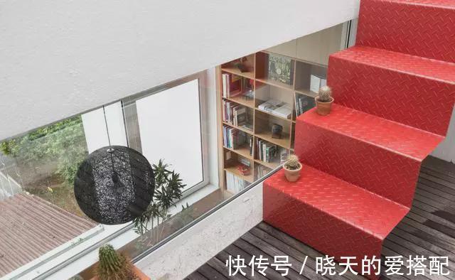 收纳|又是别人的房子,118平顶层复式加两节楼梯,双层露台直接变三层