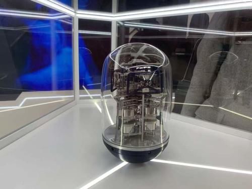 卡地亚出了“苹果手表”？积家腕表竟然有4个面！快来围观“钟表与奇迹”里的“魔都上新”丨晨看展