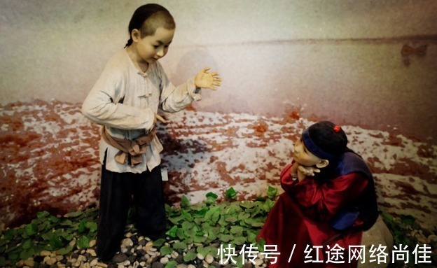 祥林嫂&鲁迅笔下刺猹的闰土,后来怎样了?课本为何没交代,只因太讽刺