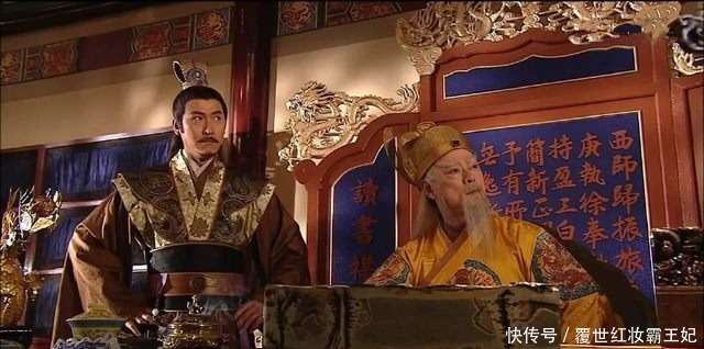 朱允炆|他是一代明君却也备受争议,灭人十族,临终前还让宫女为自己殉葬