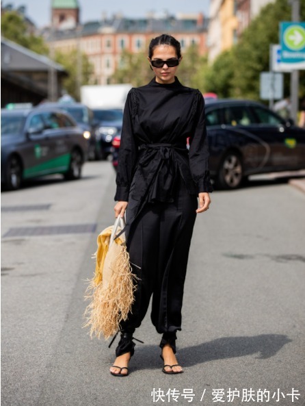 时髦|初秋简单又好穿的单品,时髦修身连体裤,优雅时尚百搭,好实穿