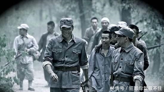 实力|八路军一批文职人员，为啥能轻松收编一支实力强劲的武装？