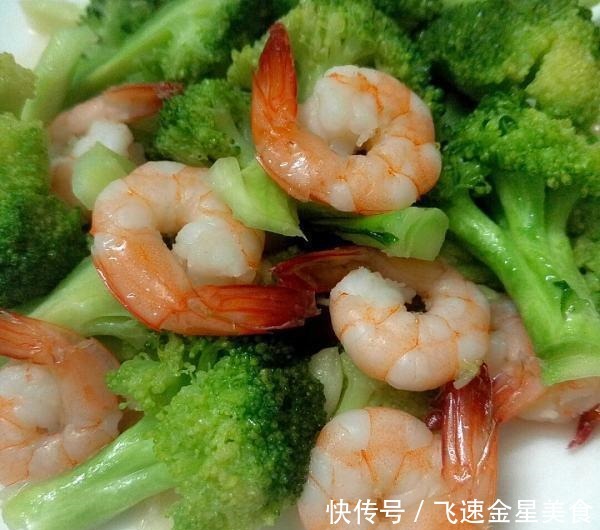 春天，西蘭花和此是絕配，老人吃了養血益氣，孩子吃了補鈣健腦