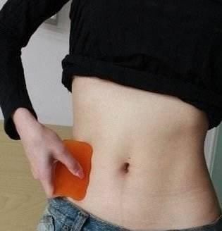  聪明|女人常刮这里—带脉，清肠减腹还不得妇科病，聪明的你还在等什么