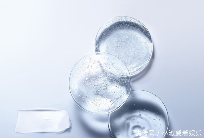 角质层|皮肤“外油内干”还老爱长痘，怎么破？