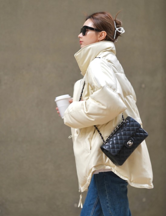 紧身裤|2022年羽绒服怎么穿才洋气?时髦精都在这样搭配,照着穿都很美!