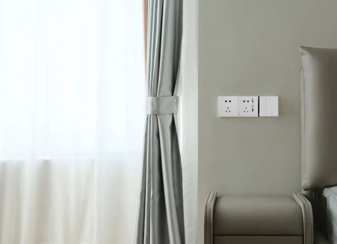 浴缸|有哪些好看不好用的设计？第一个看着就来气