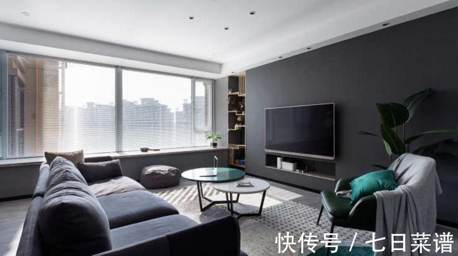 墨绿色|凭窗眺望都市风光,用现代风谱写空间乐章,感受慢节奏的美好生活