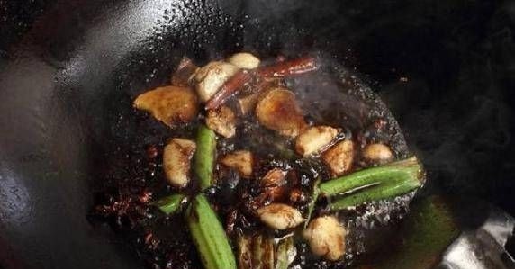 万能炖鱼法，不管是什么鱼，照这个方法炖，保证味美鲜香无腥味