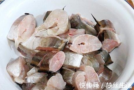 鳗鱼饭|夏天最肥的鱼，我在菜市场碰到从不还价，25元一斤，清凉还滋补
