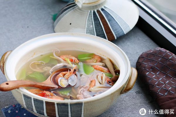 小鱿鱼|想贴秋膘,从这碗汤开始吧!随手一煮鲜掉眉毛,太简单