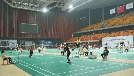 中学生|“国字号”中学生羽毛球锦标赛在马鞍山开赛