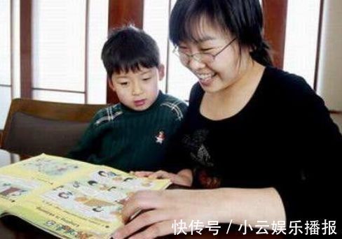 宝宝|宝宝睡着后,监控拍到保姆做的这一幕,妈妈看了直落泪