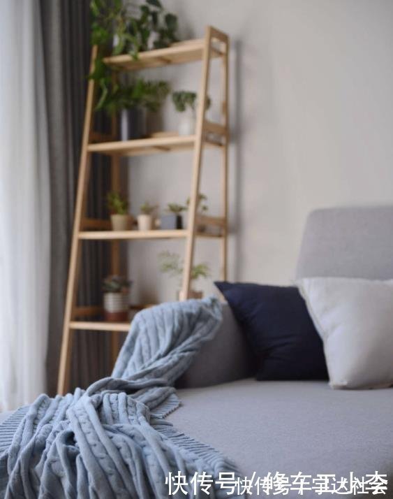 新房|客厅造个“假阳台”,一进门就被迷住了,这套92㎡新房,太温馨